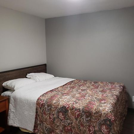 Parkrose Inn And Suites 포틀랜드 외부 사진