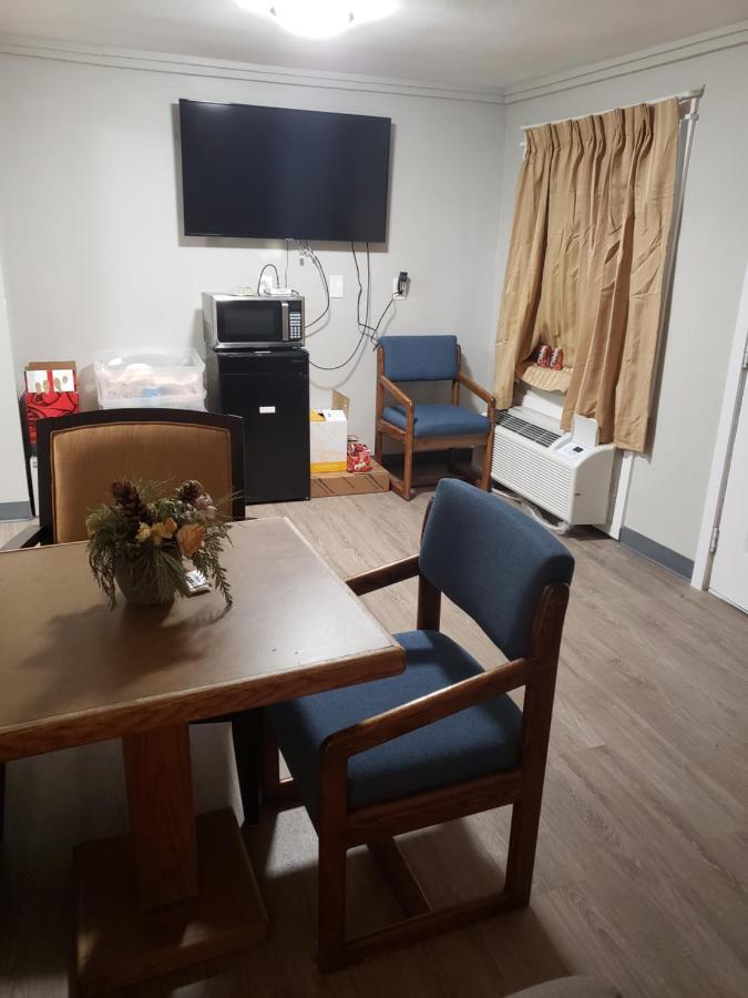 Parkrose Inn And Suites 포틀랜드 외부 사진